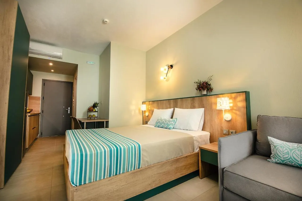 Le Grand Reve Aparthotel Gerakini