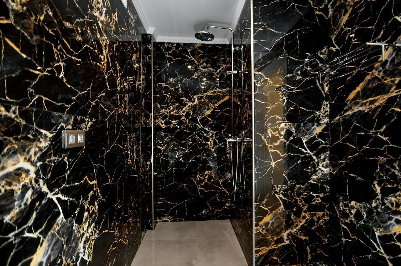 Le Grand Reve Aparthotel Gerakini